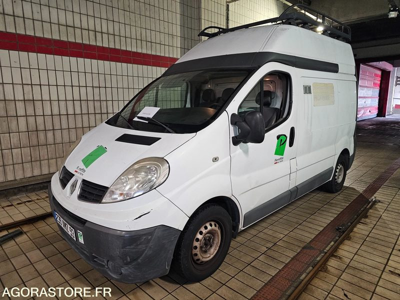 Renault trafic - 2008 - 51119km - 239 AMZ 93 - فان: صور 1 Renault trafic - 2008 - 51119km - 239 AMZ 93 - فان: صور 1