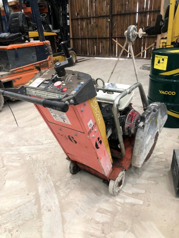 SCIE A SOL HUSQVARNA FS413 - 500 mm - معدات البناء: صور 4 SCIE A SOL HUSQVARNA FS413 - 500 mm - معدات البناء: صور 4