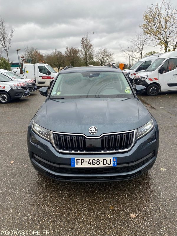 Skoda Kodiaq 2.0 TDI 16V 4x2 DSG7 150 cv Boîte auto - 2020 - 280750km - سيارة دفع رباعي: صور 3 Skoda Kodiaq 2.0 TDI 16V 4x2 DSG7 150 cv Boîte auto - 2020 - 280750km - سيارة دفع رباعي: صور 3