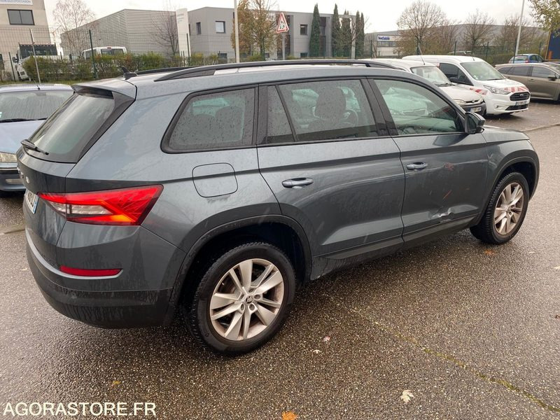 Skoda Kodiaq 2.0 TDI 16V 4x2 DSG7 150 cv Boîte auto - 2020 - 280750km - سيارة دفع رباعي: صور 2 Skoda Kodiaq 2.0 TDI 16V 4x2 DSG7 150 cv Boîte auto - 2020 - 280750km - سيارة دفع رباعي: صور 2