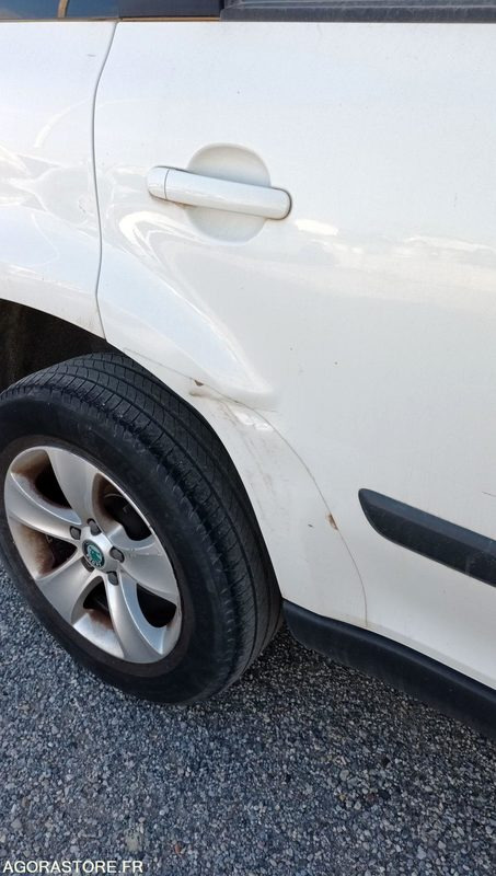 Skoda Yeti - 2012 - 277831kms - CK-397-AE - سيارة دفع رباعي: صور 5 Skoda Yeti - 2012 - 277831kms - CK-397-AE - سيارة دفع رباعي: صور 5