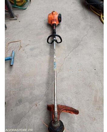 Stihl FS 91 R et FS 70 RCE - جزازة المروج: صور 2 Stihl FS 91 R et FS 70 RCE - جزازة المروج: صور 2