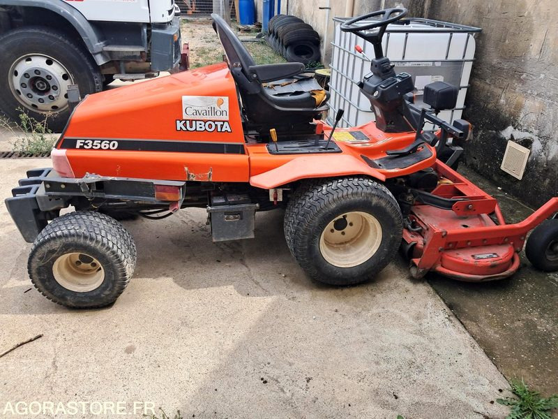 TONDEUSE AUTOPORTEE FRONTALE F3560 KUBOTA - جزازة المروج: صور 2 TONDEUSE AUTOPORTEE FRONTALE F3560 KUBOTA - جزازة المروج: صور 2