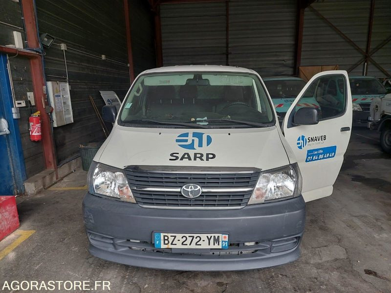 TOYOTA Hiace fourgon HP HUWER 2012 272000KM ROULANT EXPORT UNIQUEMENT - فان المدمجة: صور 2 TOYOTA Hiace fourgon HP HUWER 2012 272000KM ROULANT EXPORT UNIQUEMENT - فان المدمجة: صور 2