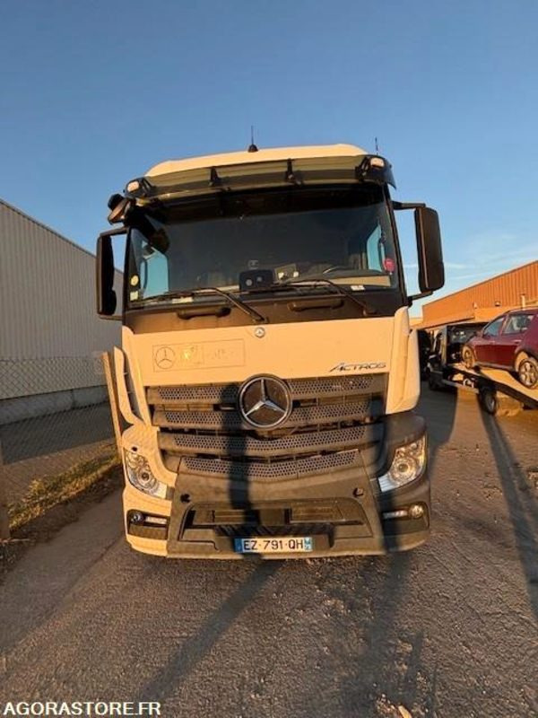 TRACTEUR 4X2 MERCEDES ACTROS 1845 2018 385 000 KM + BENNE ALUMINIUM SHMITZ 2016 - شاحنة جرار: صور 2 TRACTEUR 4X2 MERCEDES ACTROS 1845 2018 385 000 KM + BENNE ALUMINIUM SHMITZ 2016 - شاحنة جرار: صور 2