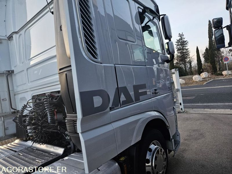 TRACTEUR DAF XF 510 XL - 2016 - 447120km - TRES BON ETAT - شاحنة جرار: صور 3 TRACTEUR DAF XF 510 XL - 2016 - 447120km - TRES BON ETAT - شاحنة جرار: صور 3