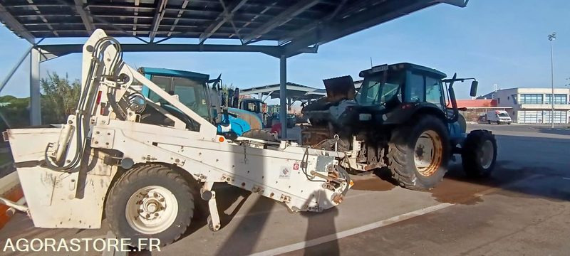 TRACTEUR VALTRA N101H CH-668EQ + CRIBLEUSE CANICAS T230H T141 6334H AM 2007 - جرار: صور 2 TRACTEUR VALTRA N101H CH-668EQ + CRIBLEUSE CANICAS T230H T141 6334H AM 2007 - جرار: صور 2