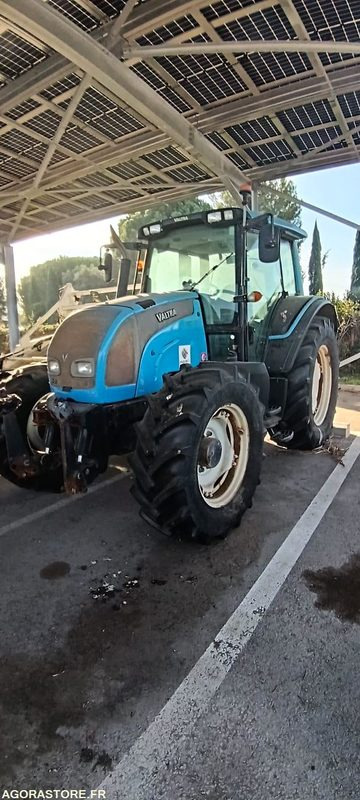 TRACTEUR VALTRA N101H CH-682-EQ 8575H AM 2007 - جرار: صور 2 TRACTEUR VALTRA N101H CH-682-EQ 8575H AM 2007 - جرار: صور 2