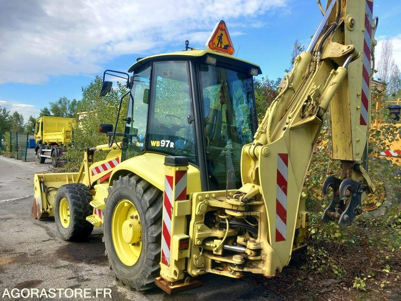 TRACTOPELLE KOMATSU WB 97 R2 (TK0105) - حفارة: صور 2 TRACTOPELLE KOMATSU WB 97 R2 (TK0105) - حفارة: صور 2
