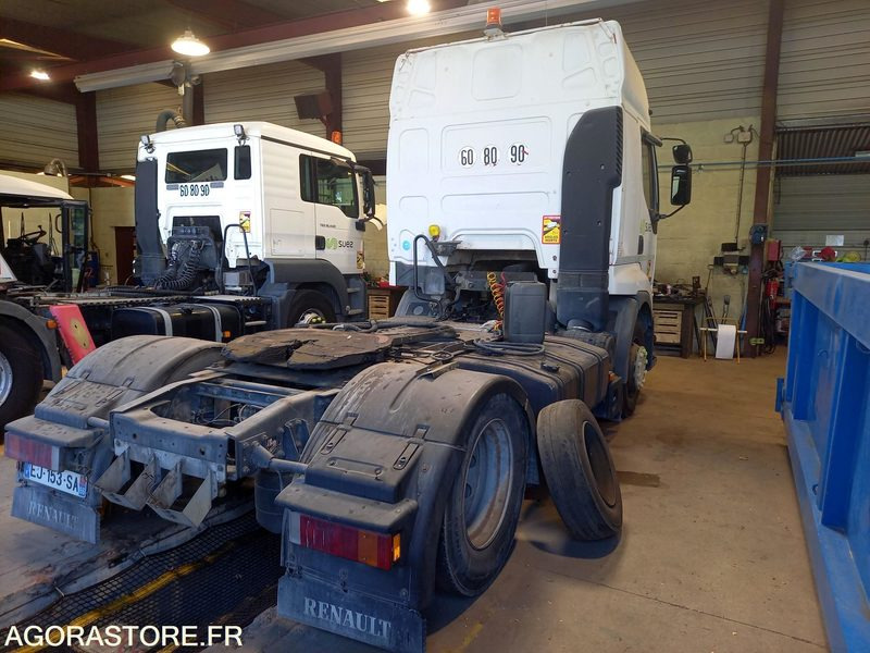 TRR RENAULT 19T - EJ153SA - شاحنة جرار: صور 2 TRR RENAULT 19T - EJ153SA - شاحنة جرار: صور 2