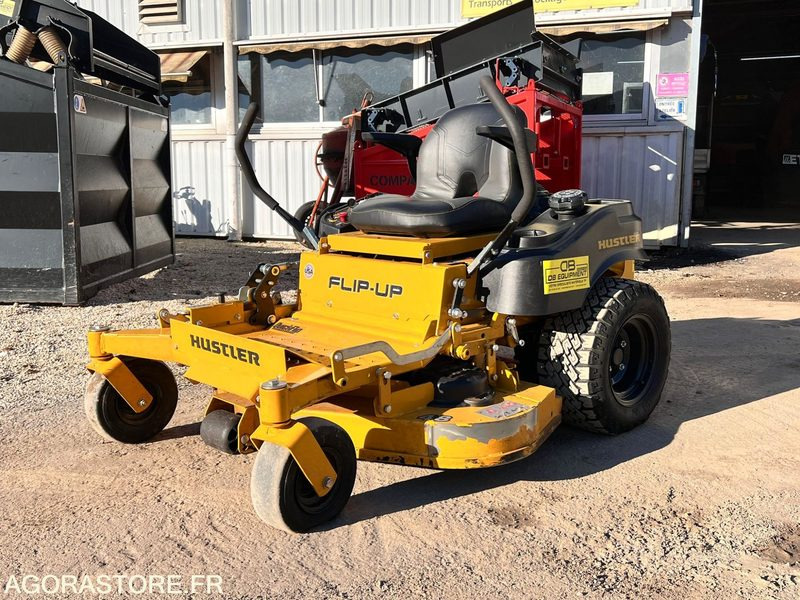 Tondeuse autoportée Hustler Flip-Up 48 - Année 2021 - 151 heures - جزازة المروج: صور 1 Tondeuse autoportée Hustler Flip-Up 48 - Année 2021 - 151 heures - جزازة المروج: صور 1