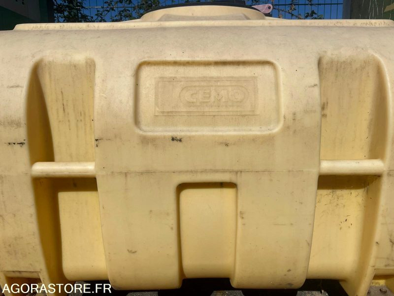 Tonne à eau - معدات الحدائق: صور 3 Tonne à eau - معدات الحدائق: صور 3