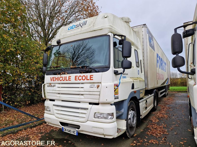 Tracteur DAF CF 85.360 - 2012 -193474 Kms -CN640HC - شاحنة جرار: صور 1 Tracteur DAF CF 85.360 - 2012 -193474 Kms -CN640HC - شاحنة جرار: صور 1
