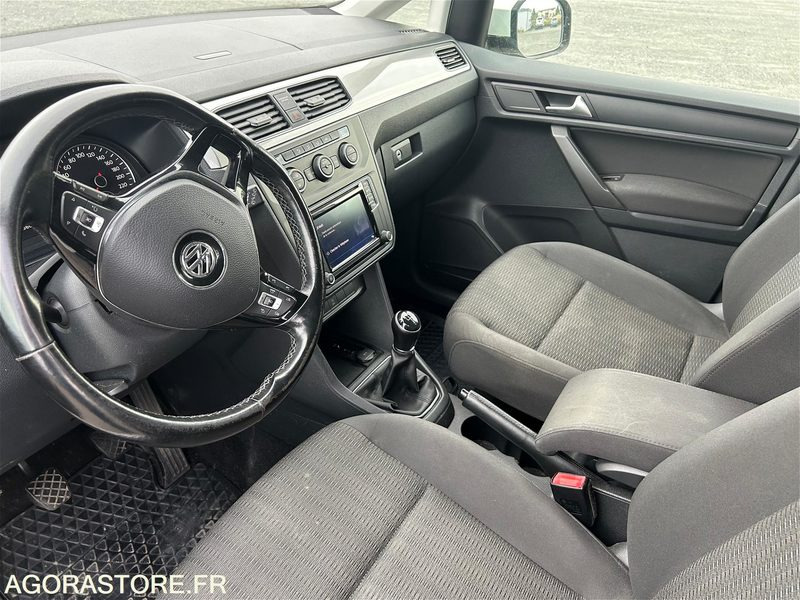 VOLKSWAGEN CADDY MAXI - EG903FN - 2016 - Kilométrage 236.100 km - فان المدمجة: صور 5 VOLKSWAGEN CADDY MAXI - EG903FN - 2016 - Kilométrage 236.100 km - فان المدمجة: صور 5