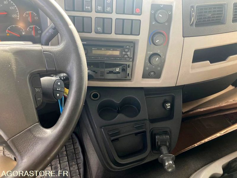 شاحنة جرار VOLVO FL 290 - 2013 - 568 476km: صور 8 شاحنة جرار VOLVO FL 290 - 2013 - 568 476km: صور 8