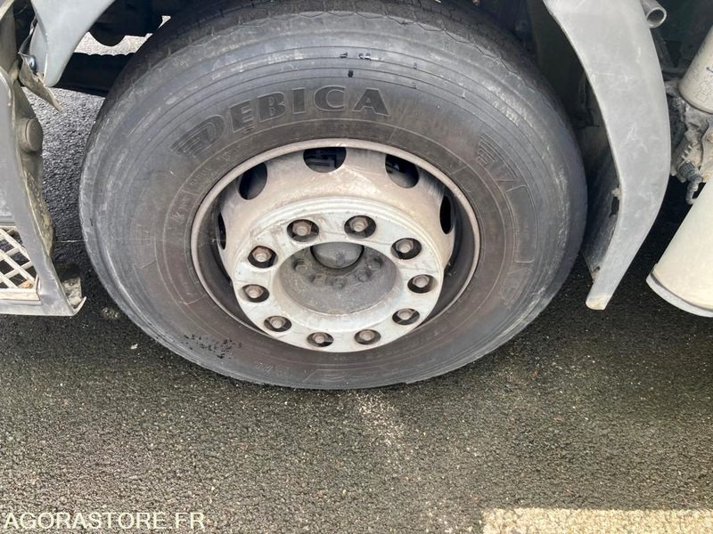 شاحنة جرار VOLVO FL 290 - 2013 - 568 476km: صور 7 شاحنة جرار VOLVO FL 290 - 2013 - 568 476km: صور 7