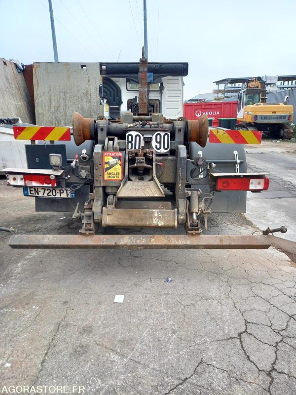 VOLVO FM9 - 26T BRAS - 2005 / 521 000 KM - EN720PT (BARA - R51298) - شاحنة: صور 4 VOLVO FM9 - 26T BRAS - 2005 / 521 000 KM - EN720PT (BARA - R51298) - شاحنة: صور 4