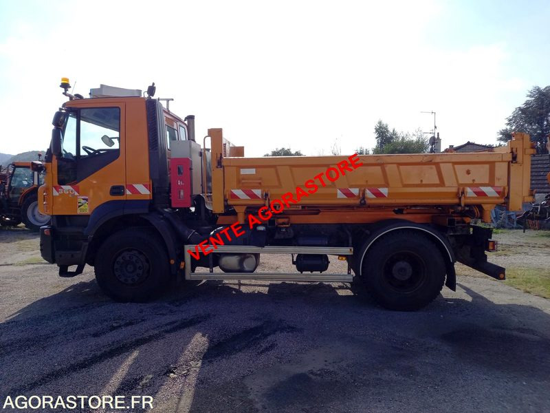شاحنة Vends IVECO 4X2: صور 8