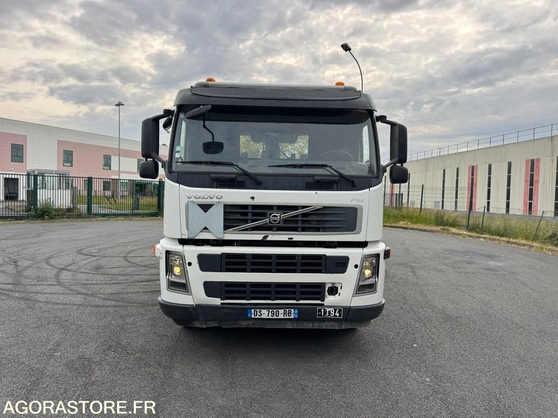 Volvo FM 400 8X4 ampliroll - 2009 - 763559KM - شاحنة: صور 2 Volvo FM 400 8X4 ampliroll - 2009 - 763559KM - شاحنة: صور 2