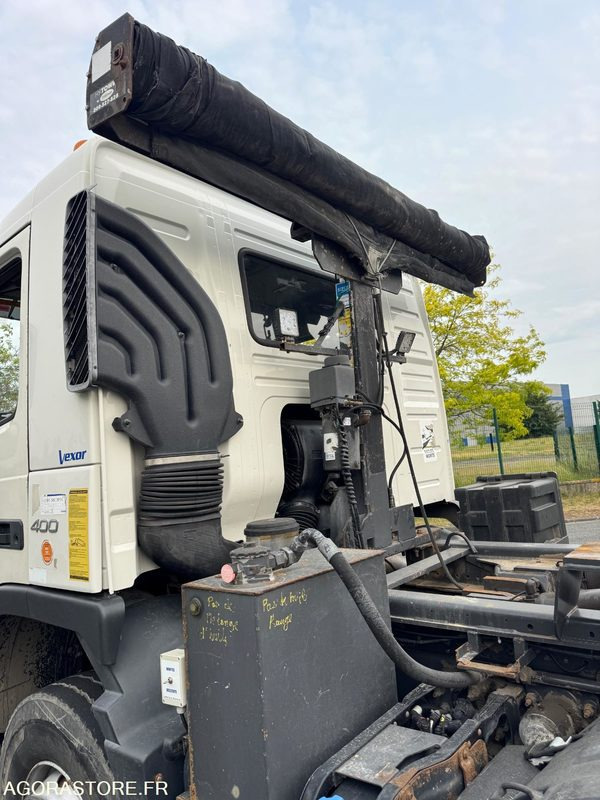 شاحنة Volvo FM 400 8X4 ampliroll - 2009 - 763559KM: صور 15