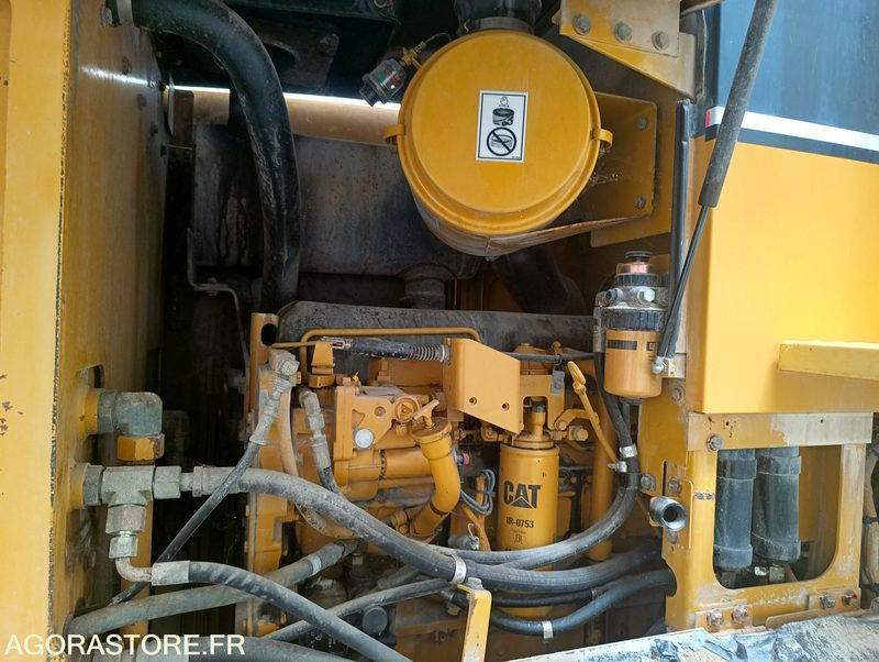 Chargeur sur pneu cterpillar 928G 4 pneu michelin xah2 neuf إيجار chargeur sur pneu cterpillar 928G 4 pneu michelin xah2 neuf: صور 12