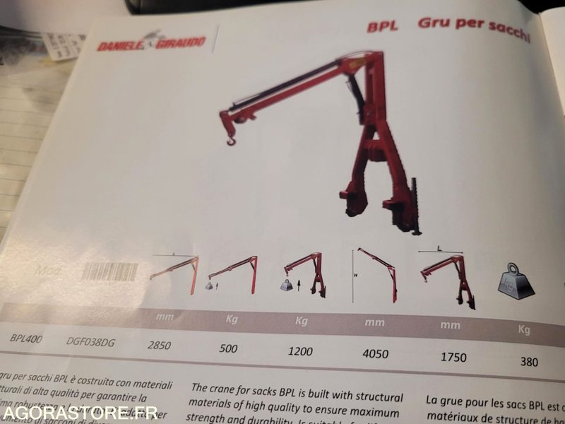 Lève sac - الآلات والماكينات الزراعية: صور 3 Lève sac - الآلات والماكينات الزراعية: صور 3