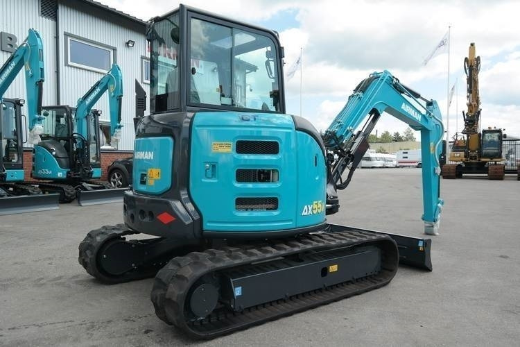 Airman AX 55 U-7 - حفارة مصغرة: صور 3 Airman AX 55 U-7 - حفارة مصغرة: صور 3