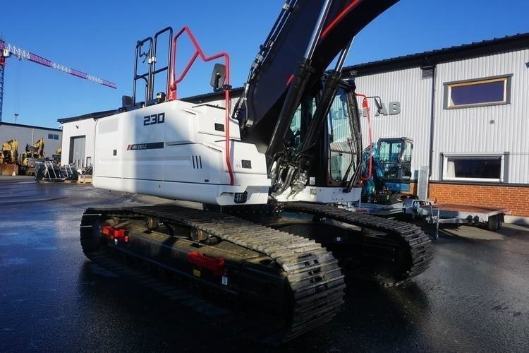 Hidromek HMK 230 LC-5 - حفارات زحافة: صور 4 Hidromek HMK 230 LC-5 - حفارات زحافة: صور 4