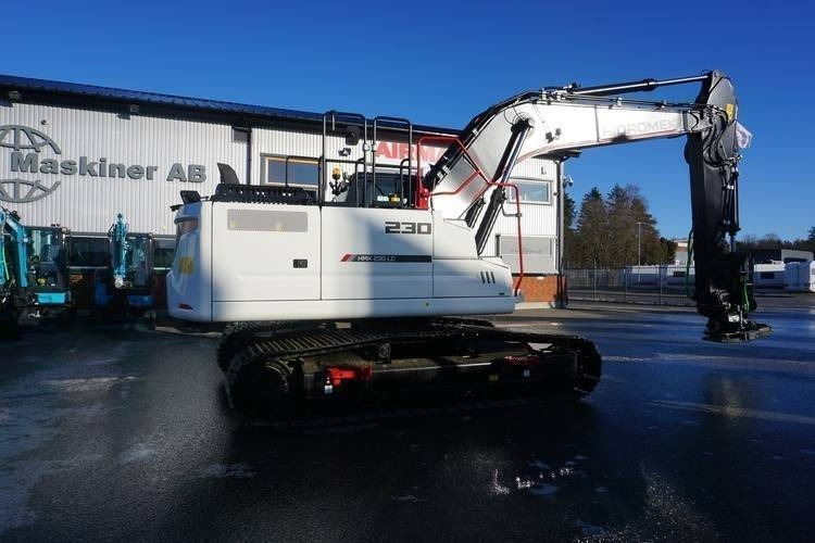 Hidromek HMK 230 LC-5 - حفارات زحافة: صور 1 Hidromek HMK 230 LC-5 - حفارات زحافة: صور 1