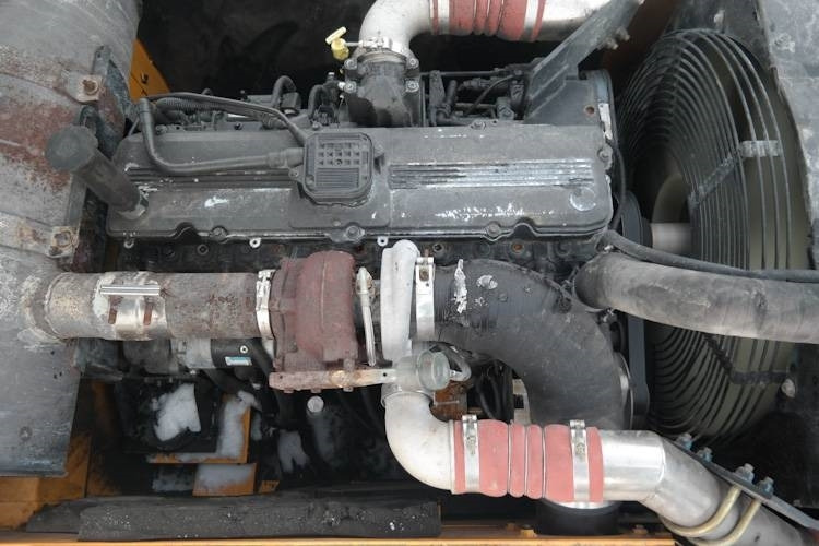 حفارات زحافة Hyundai R360LC-7: صور 23