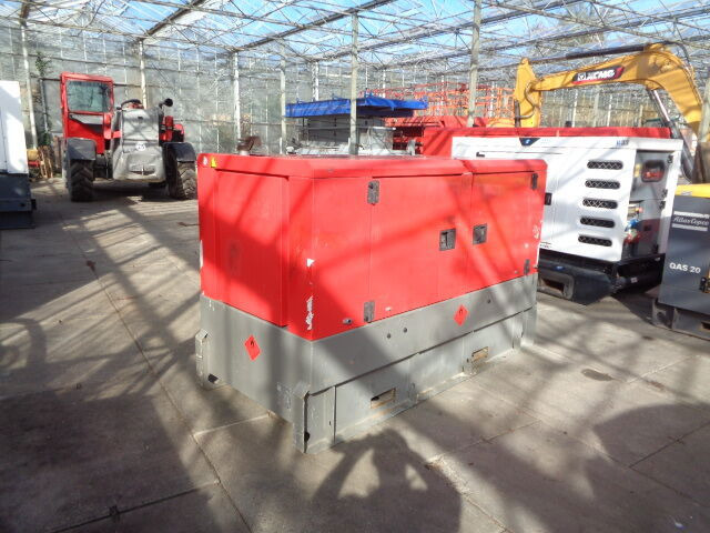Atlas Copco QAS30 - مجموعة المولدات: صور 1 Atlas Copco QAS30 - مجموعة المولدات: صور 1