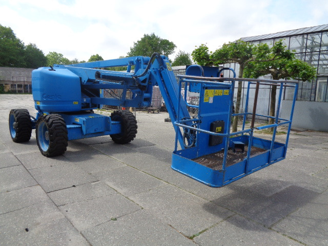 Genie Z45-25 - رافعات سلة مفصلية: صور 2 Genie Z45-25 - رافعات سلة مفصلية: صور 2