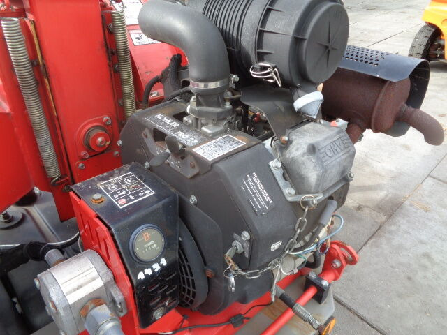 Vermeer BC600XL - ماكينة تقطيع الأغصان: صور 5 Vermeer BC600XL - ماكينة تقطيع الأغصان: صور 5