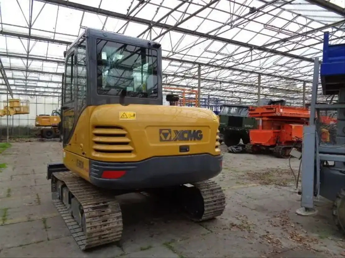 XCMG XE60DA - حفارات زحافة: صور 2 XCMG XE60DA - حفارات زحافة: صور 2