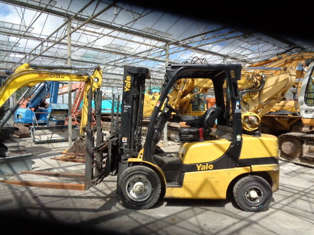 Yale GLP25 - رافعة شوكية: صور 4 Yale GLP25 - رافعة شوكية: صور 4