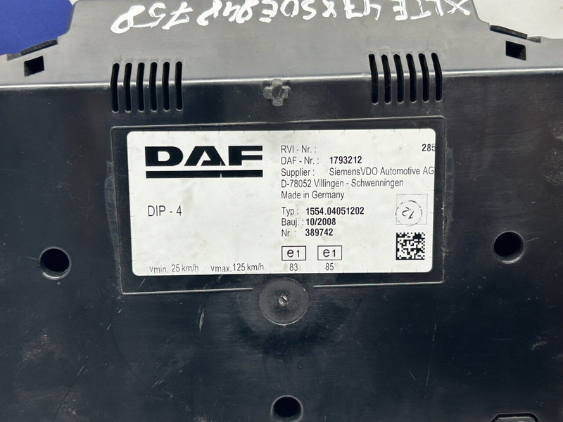 DAF cluster - لوحة القيادة - شاحنة: صور 3 DAF cluster - لوحة القيادة - شاحنة: صور 3