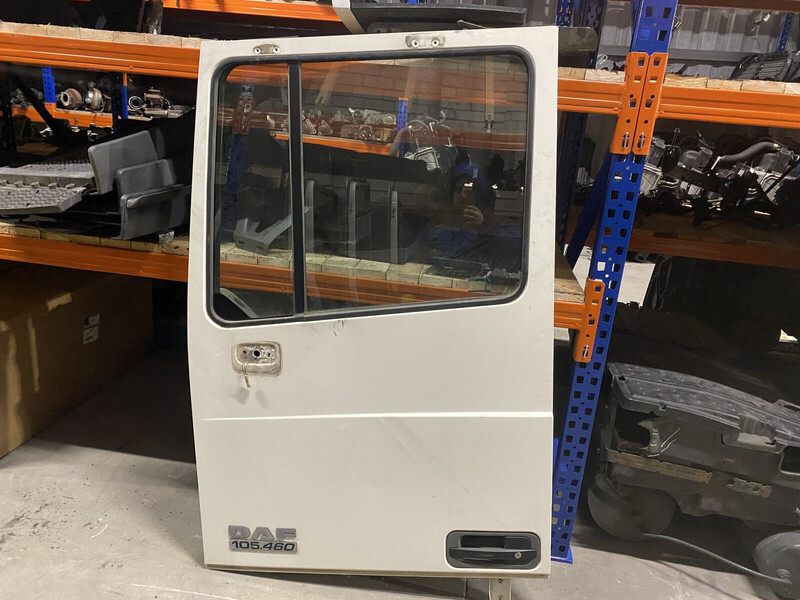 DAF xf105 - باب و قطع الغيار - شاحنة: صور 1 DAF xf105 - باب و قطع الغيار - شاحنة: صور 1