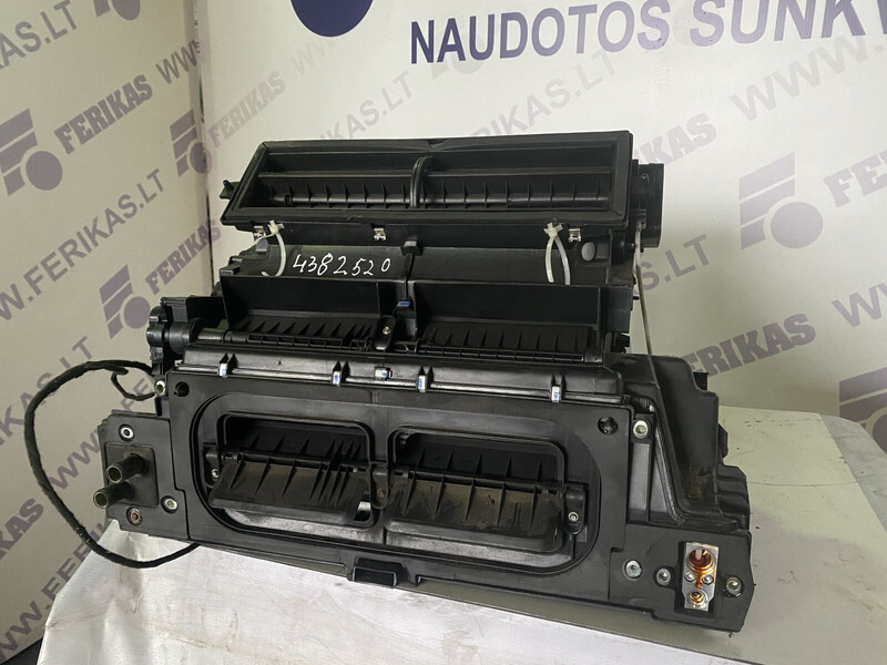 Iveco STRALIS - التدفئة / التهوية - شاحنة: صور 1 Iveco STRALIS - التدفئة / التهوية - شاحنة: صور 1