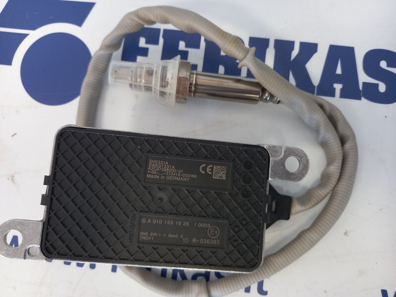 Mercedes-Benz NOX - مِکشاف - شاحنة: صور 3 Mercedes-Benz NOX - مِکشاف - شاحنة: صور 3