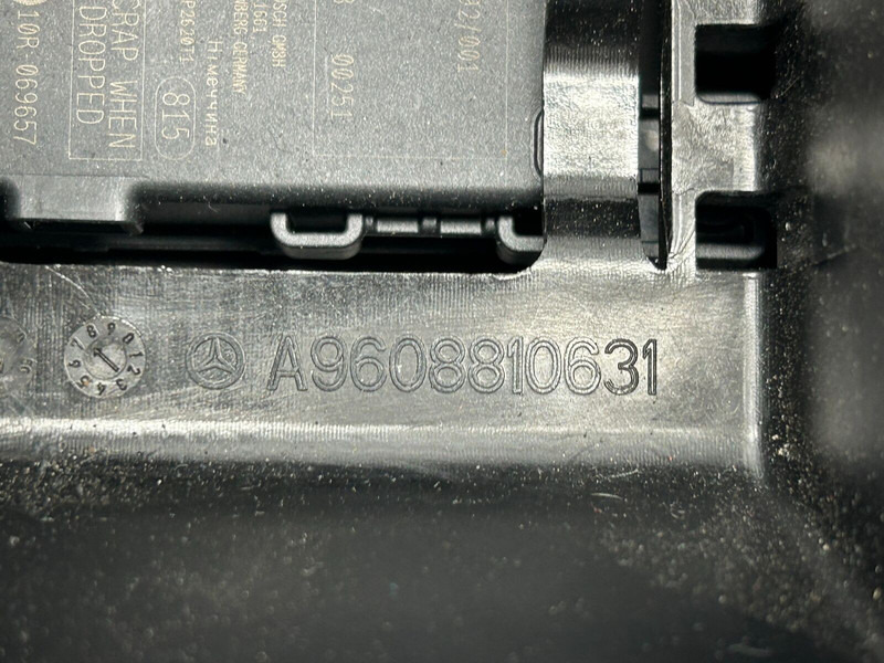 Mercedes-Benz SRR Short Range Radar - مِکشاف - شاحنة: صور 5 Mercedes-Benz SRR Short Range Radar - مِکشاف - شاحنة: صور 5