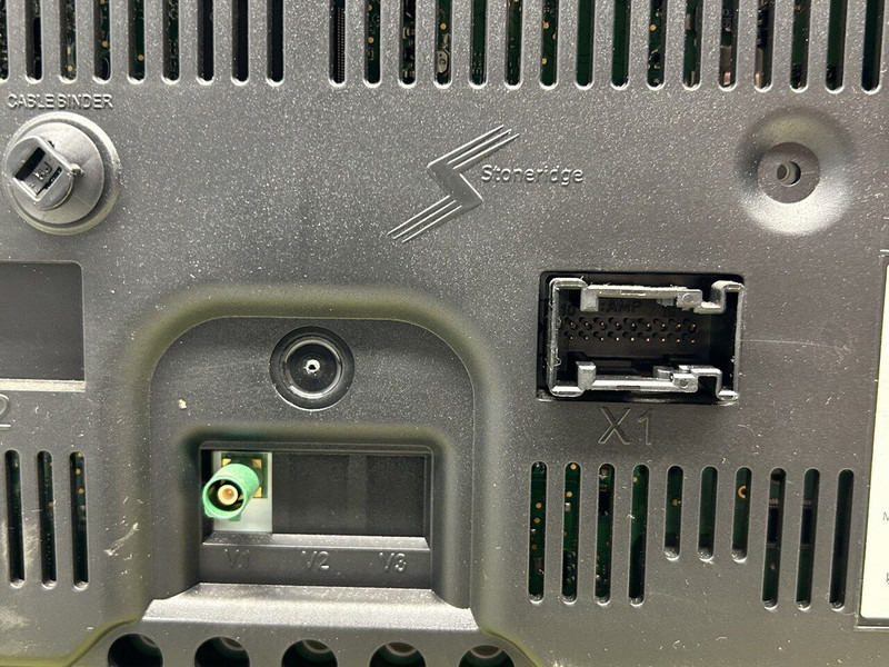 Mercedes-Benz instrument cluster Actros MP4 - لوحة القيادة - شاحنة: صور 5 Mercedes-Benz instrument cluster Actros MP4 - لوحة القيادة - شاحنة: صور 5