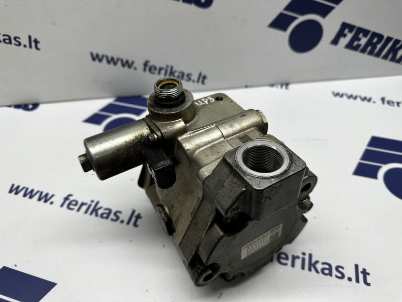 Mercedes-Benz power steering pump - مضخة التوجيه - شاحنة: صور 2 Mercedes-Benz power steering pump - مضخة التوجيه - شاحنة: صور 2