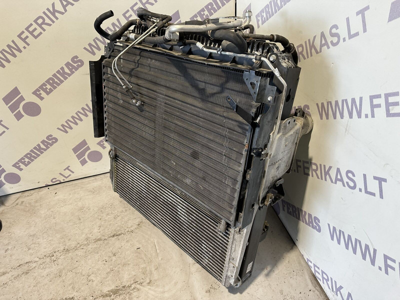 Mercedes-Benz radiator set - المشعاع - شاحنة: صور 2 Mercedes-Benz radiator set - المشعاع - شاحنة: صور 2