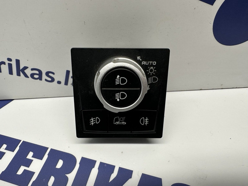 Renault lights switch - لوحة القيادة - شاحنة: صور 1 Renault lights switch - لوحة القيادة - شاحنة: صور 1