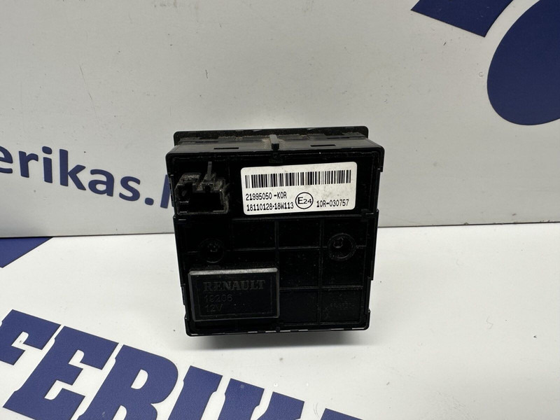 Renault lights switch - لوحة القيادة - شاحنة: صور 2 Renault lights switch - لوحة القيادة - شاحنة: صور 2