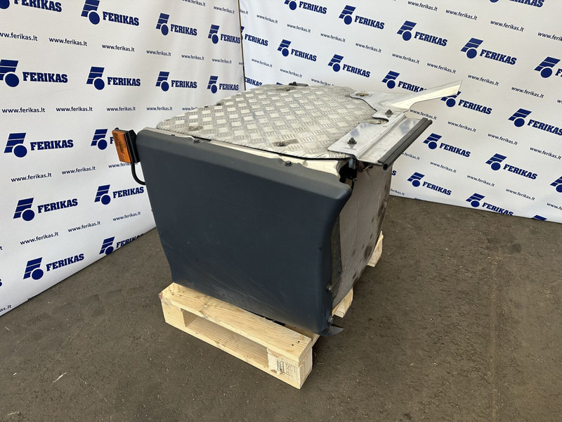 Scania exhaust catalyst - محول حفزي - شاحنة: صور 1 Scania exhaust catalyst - محول حفزي - شاحنة: صور 1