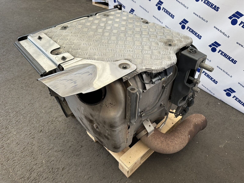 Scania exhaust catalyst - محول حفزي - شاحنة: صور 3 Scania exhaust catalyst - محول حفزي - شاحنة: صور 3