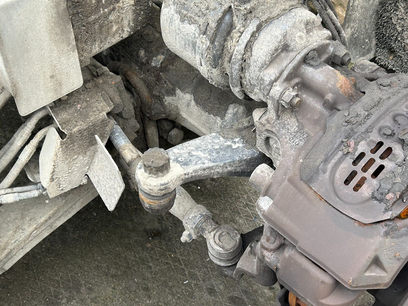 Scania tag axle AM602SA - المحور الخلفي - شاحنة: صور 5 Scania tag axle AM602SA - المحور الخلفي - شاحنة: صور 5