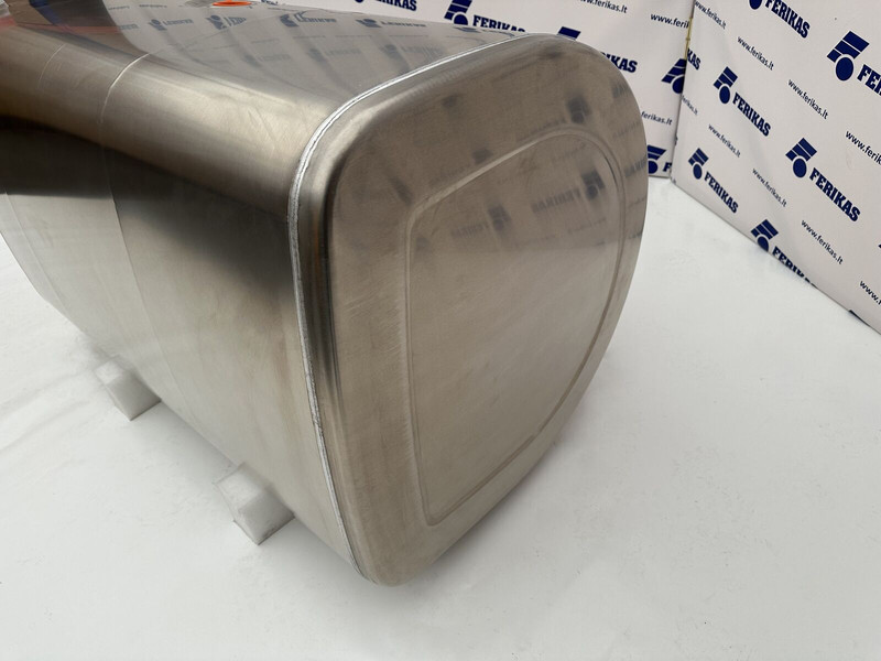 Volvo New aluminum fuel tank 490L - خزان وقود - شاحنة: صور 2 Volvo New aluminum fuel tank 490L - خزان وقود - شاحنة: صور 2