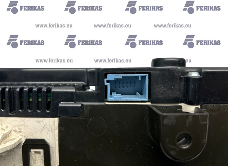 Volvo instrument cluster - لوحة القيادة - شاحنة: صور 3 Volvo instrument cluster - لوحة القيادة - شاحنة: صور 3